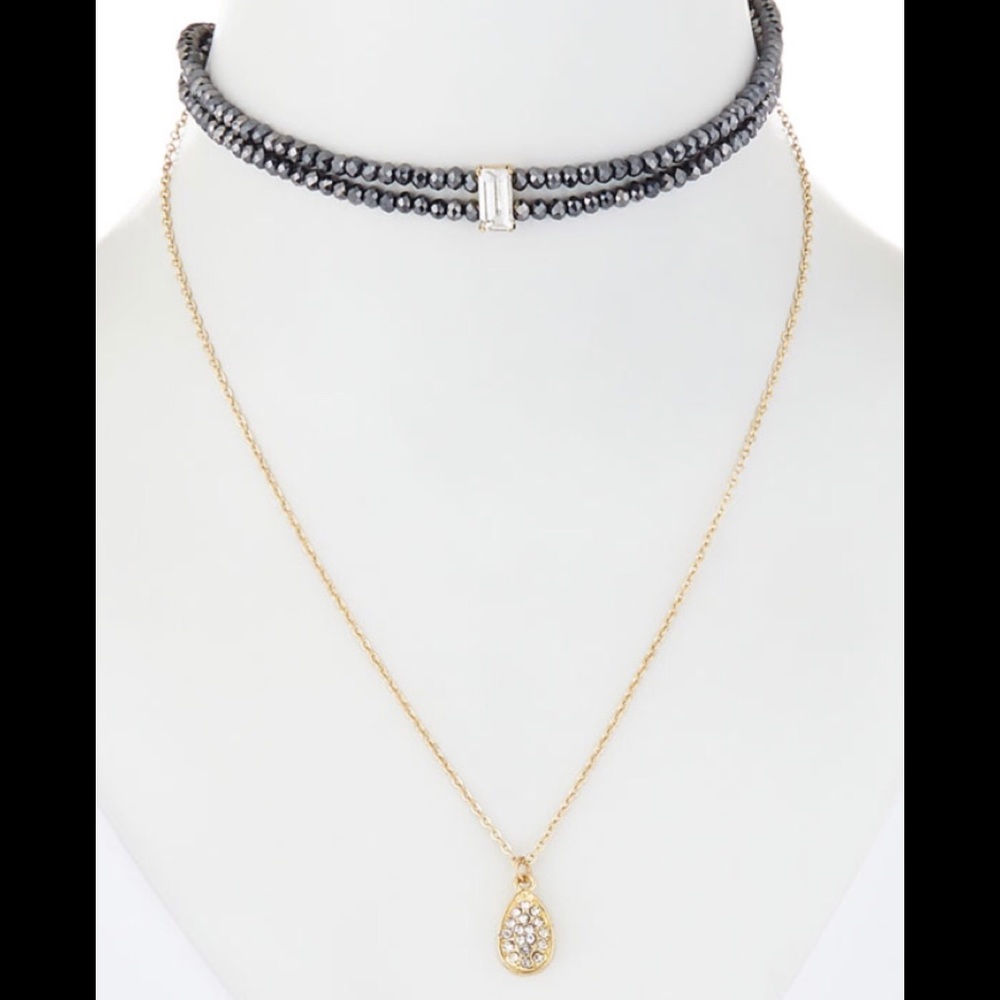 Fragments choker pendant